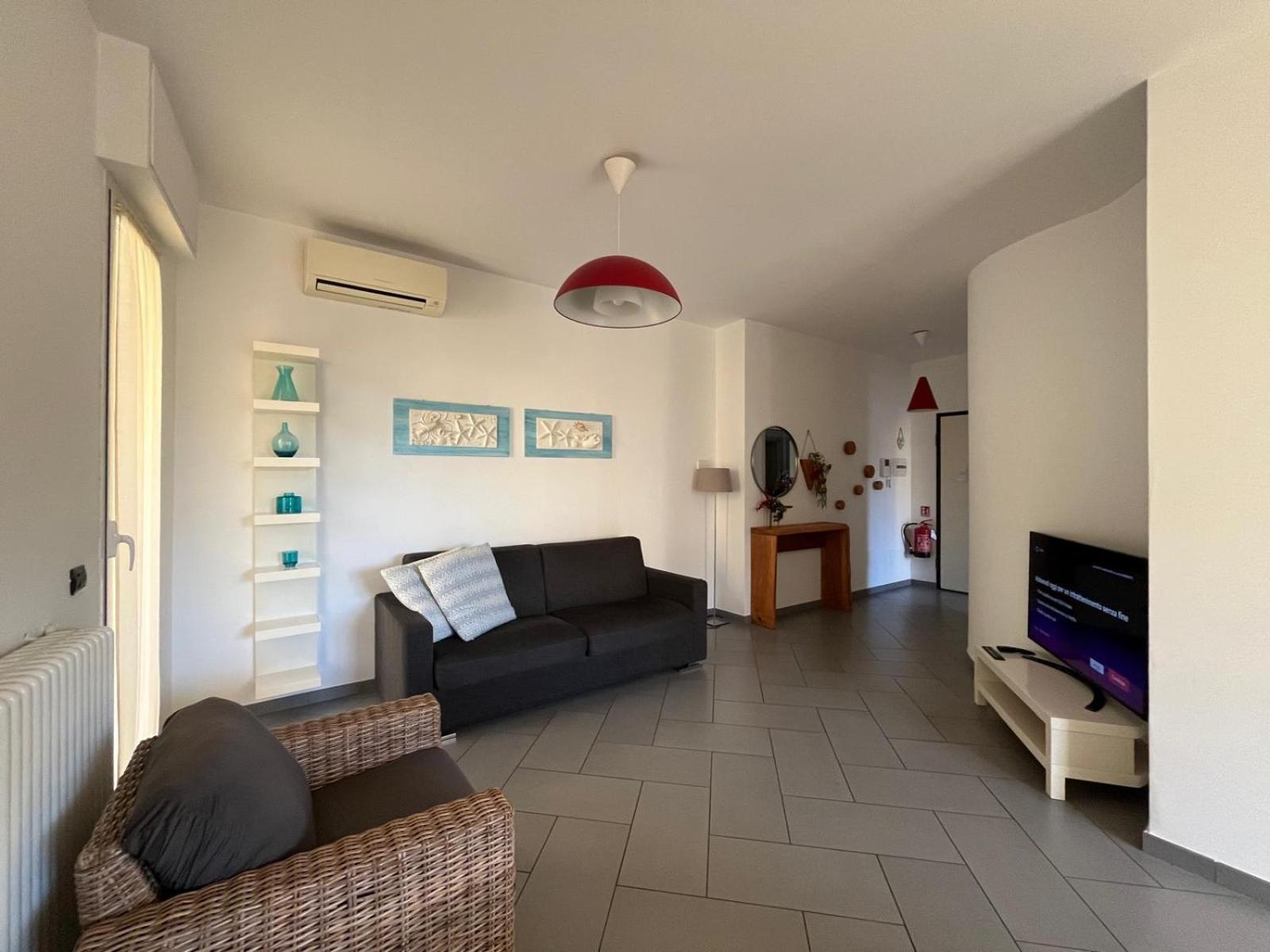 אלבניה Dea Apartments מראה חיצוני תמונה