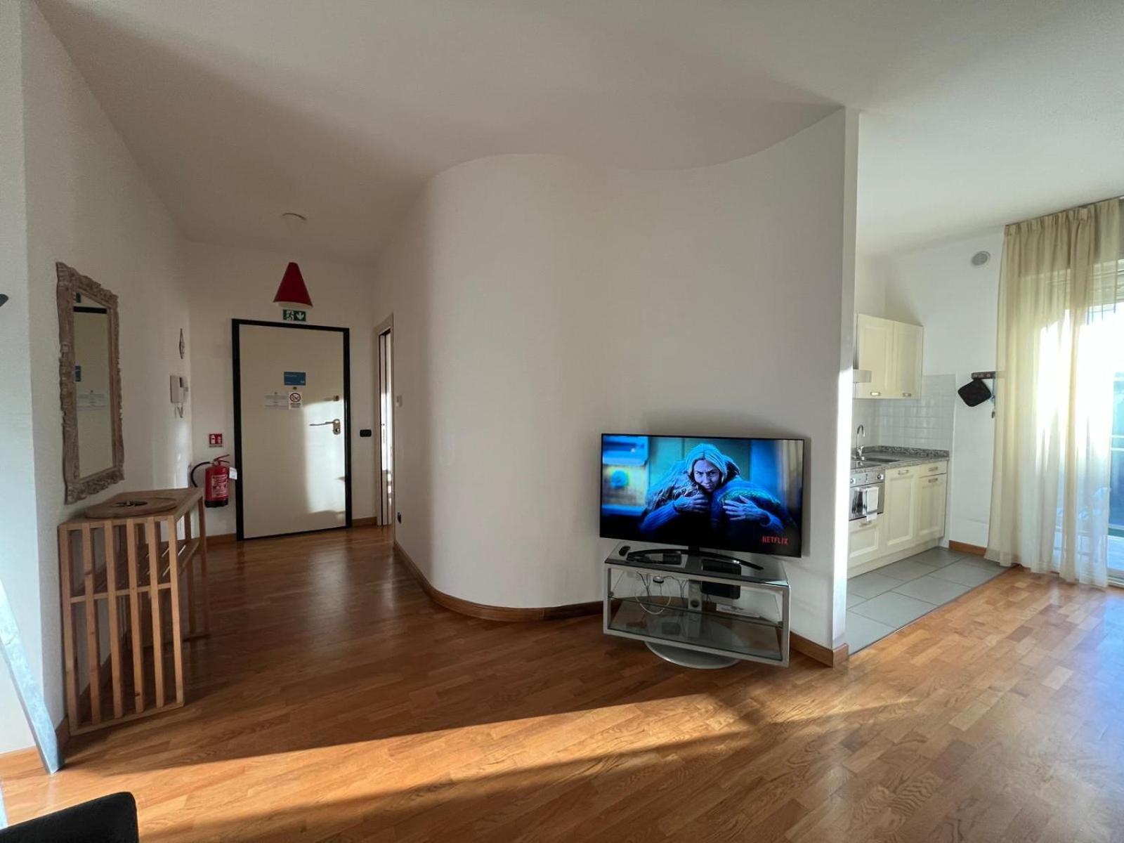 אלבניה Dea Apartments מראה חיצוני תמונה