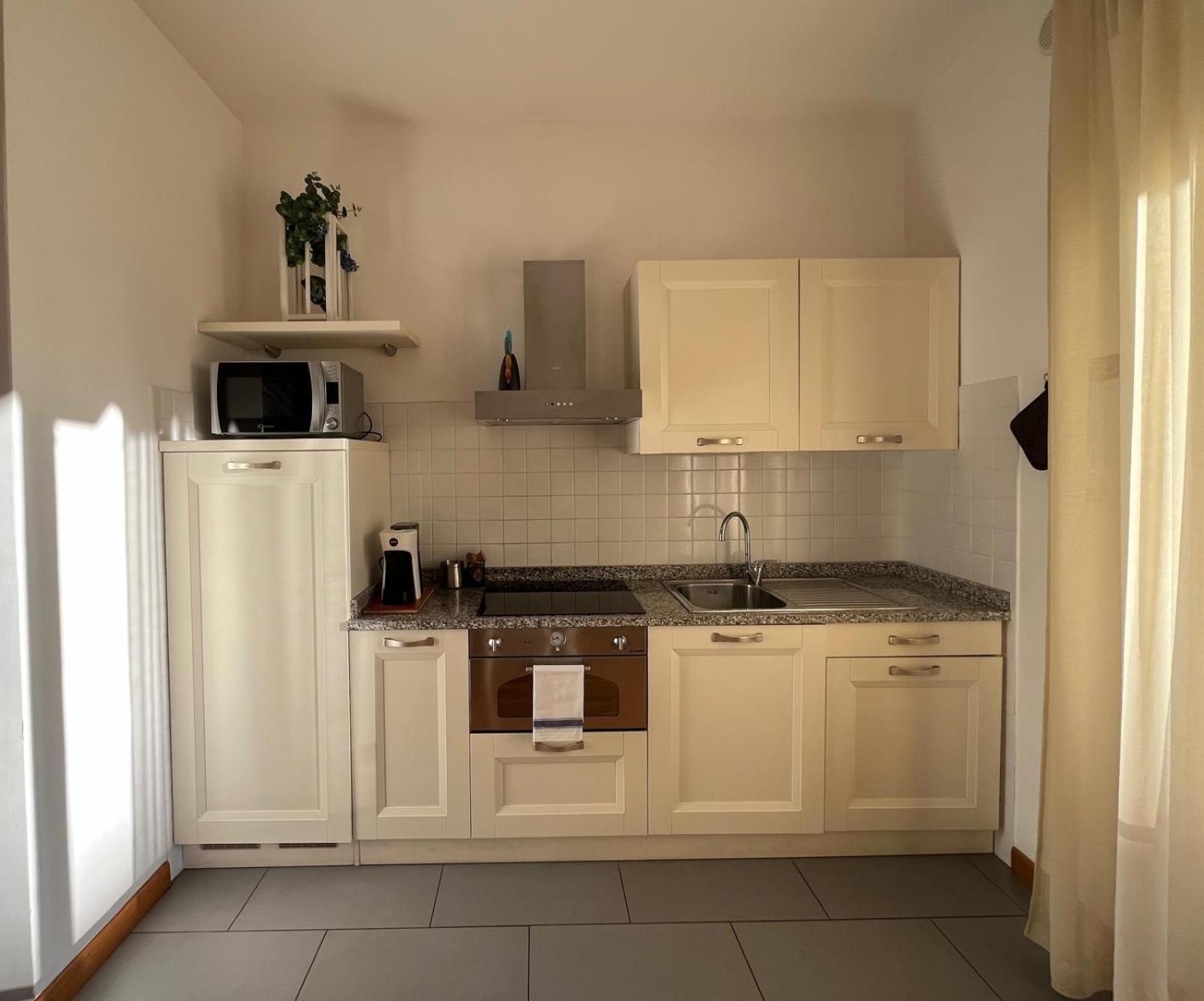 אלבניה Dea Apartments מראה חיצוני תמונה